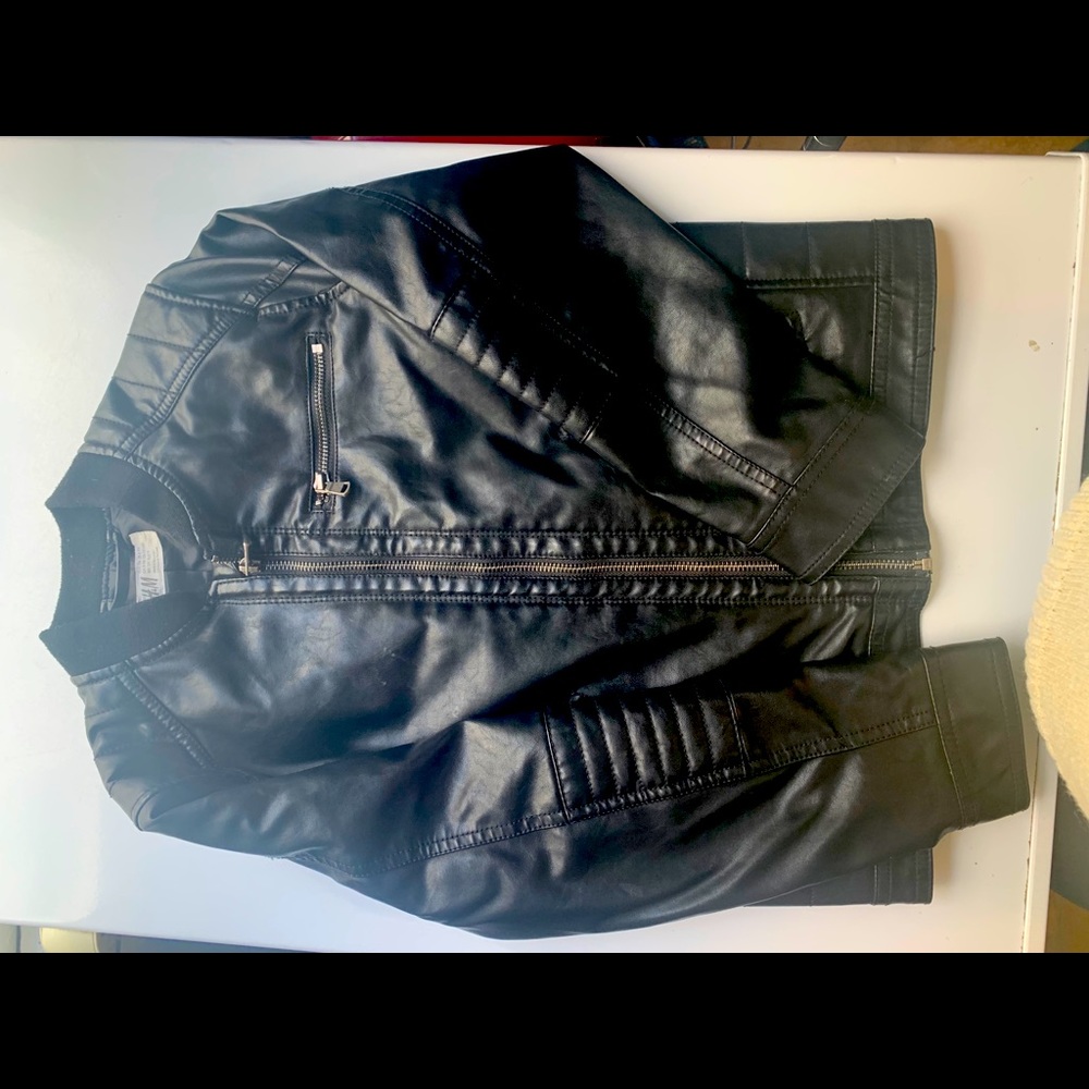 H&M kids Jack 🧥 US 8-9Y